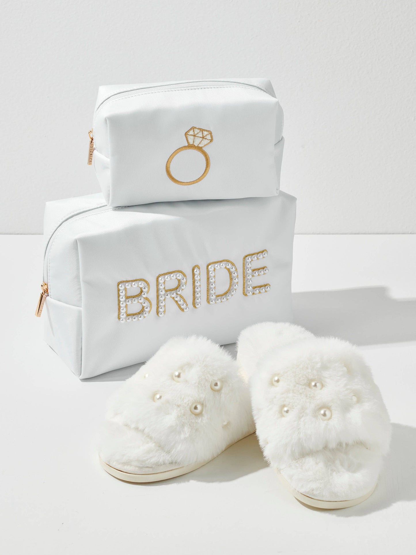 PEARL "BRIDE" LARGE ZIP POUCH, WHITE