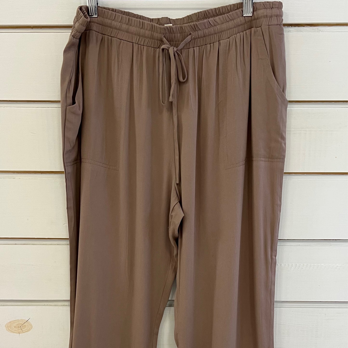 Eesome Virginia Joggers
