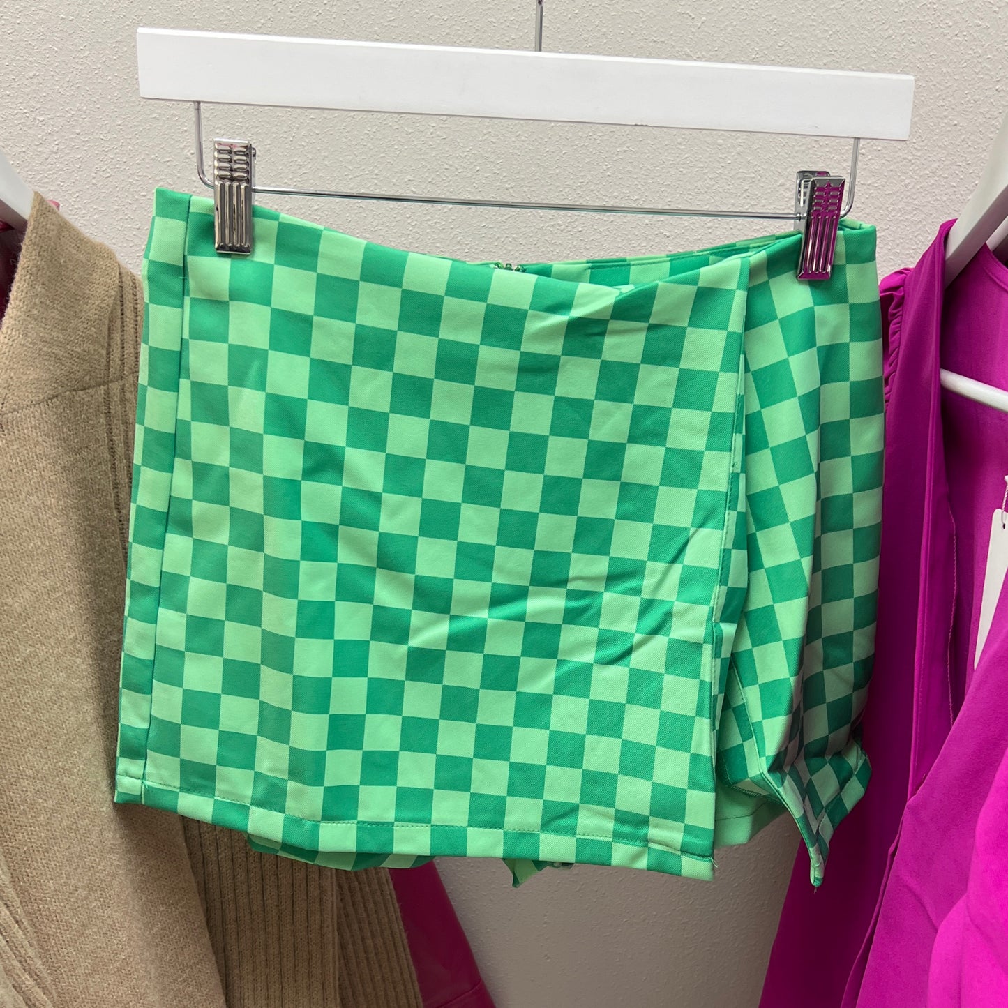 Glam checkered green skort