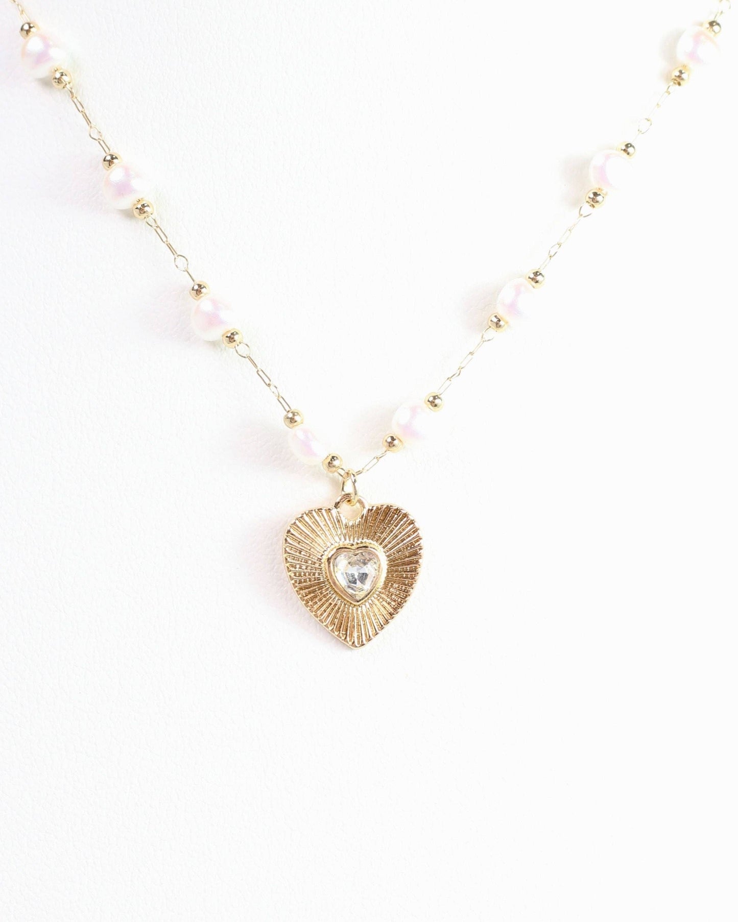 Judith Necklace with Heart Pearl