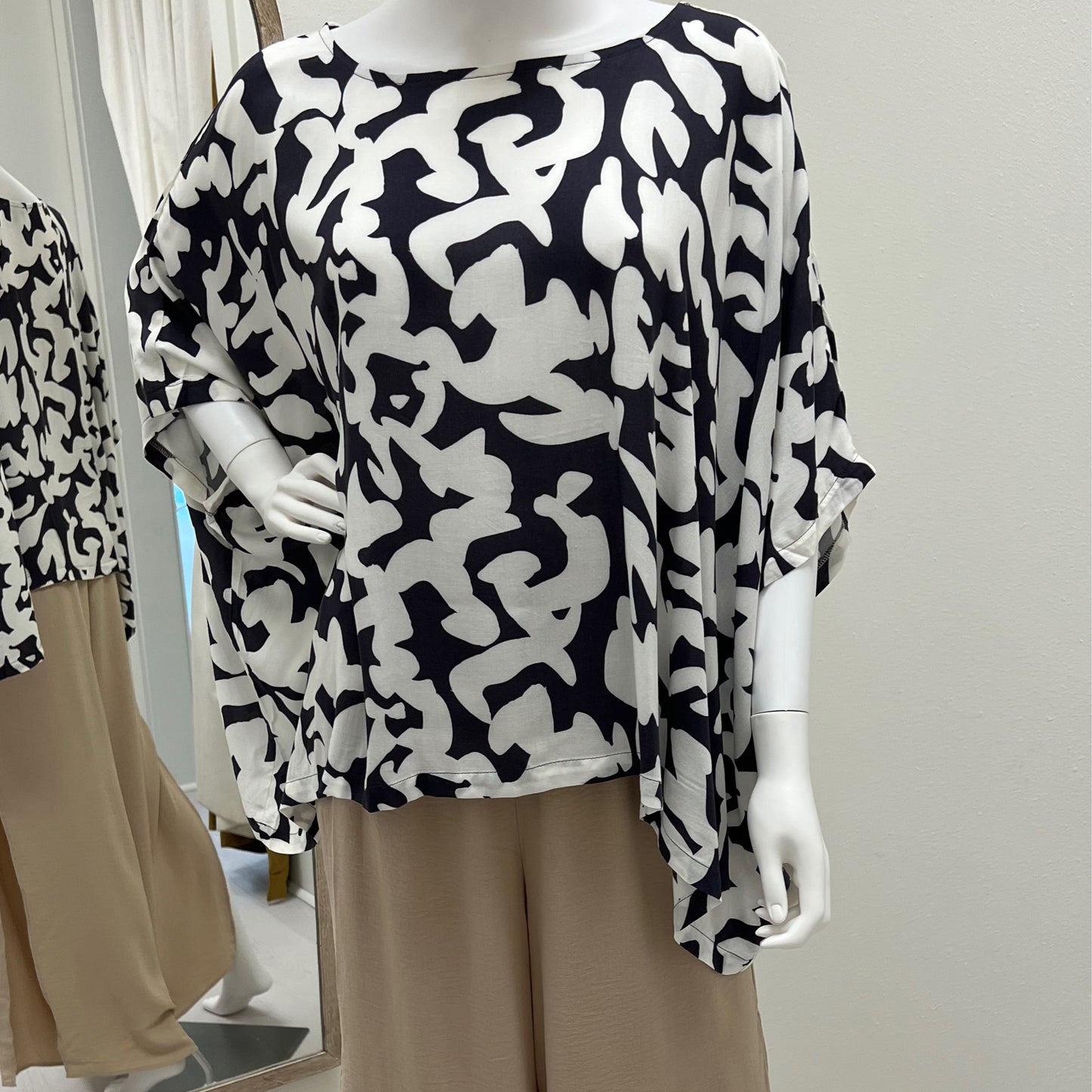 Grade & Gather midnight top
