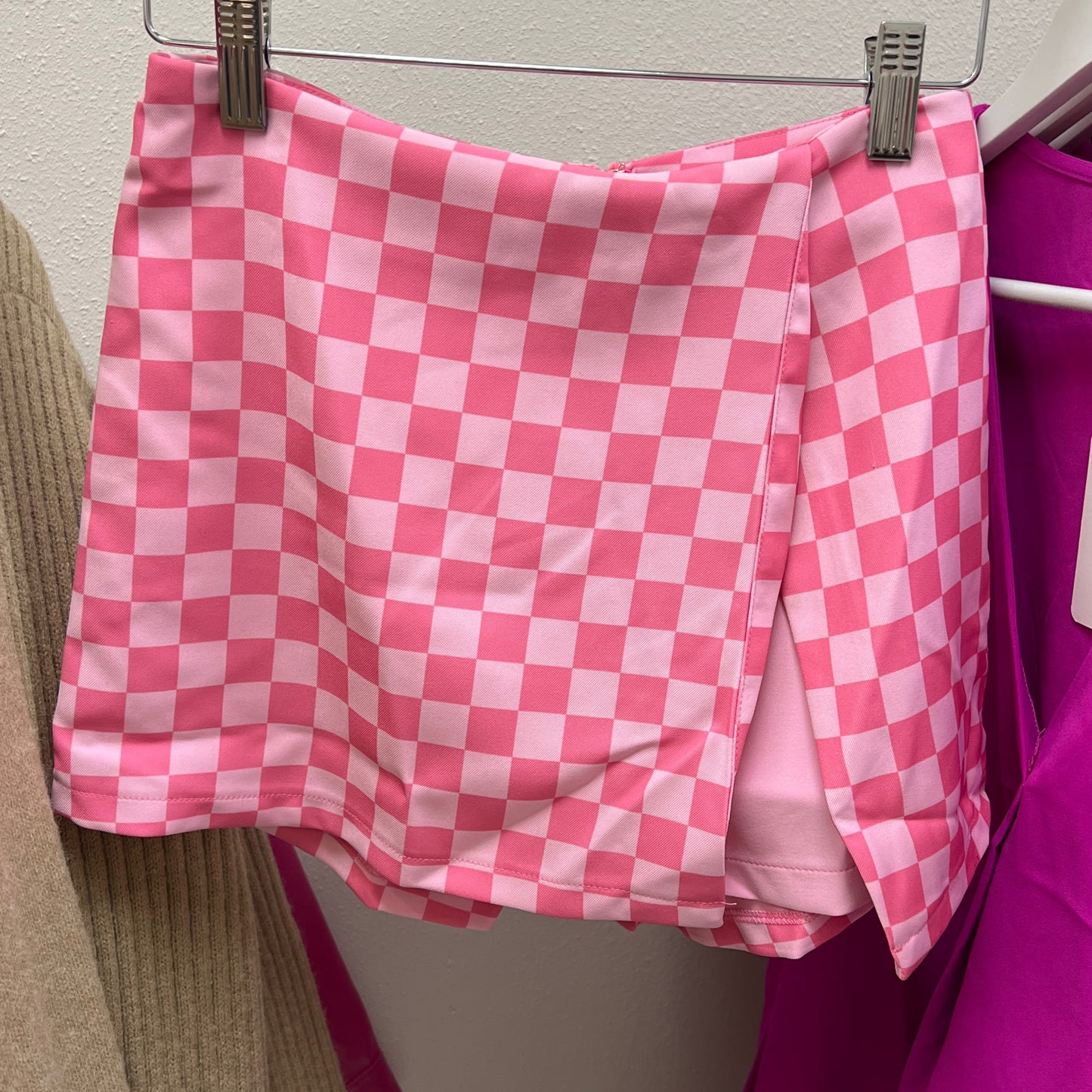 Glam checkered pink skort