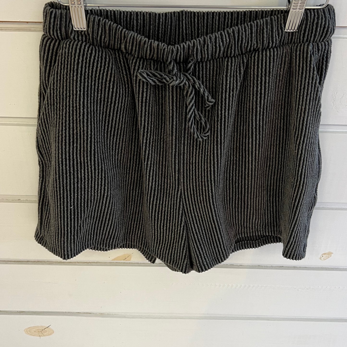 Heimish sissy Shorts-charcoal