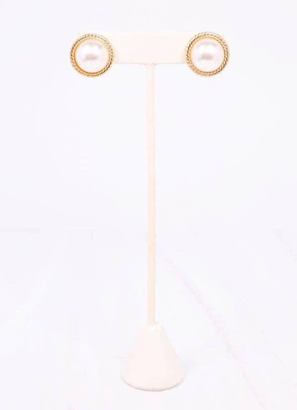 Caroline Hill Gosling Pearl Stud Earring Gold