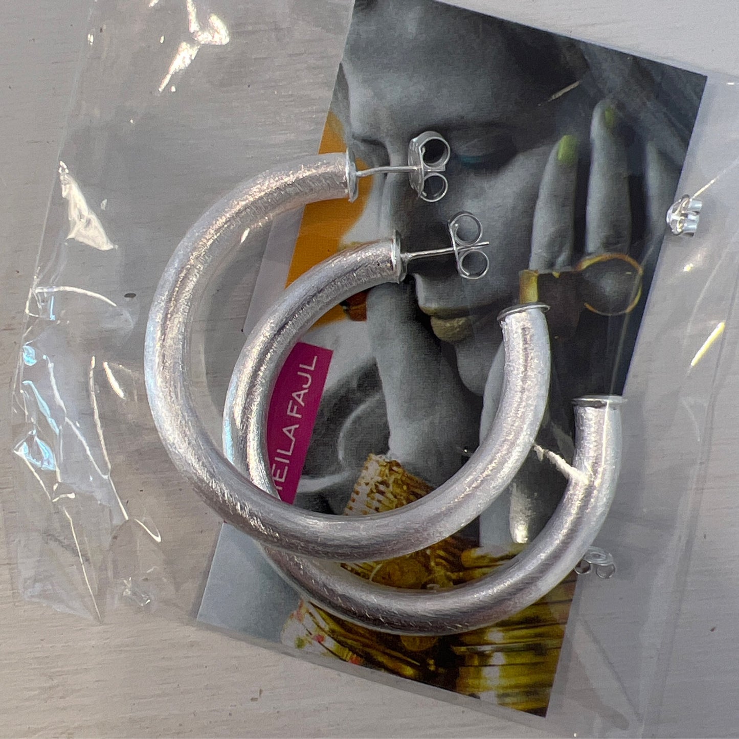 SF arlene hoops small silver