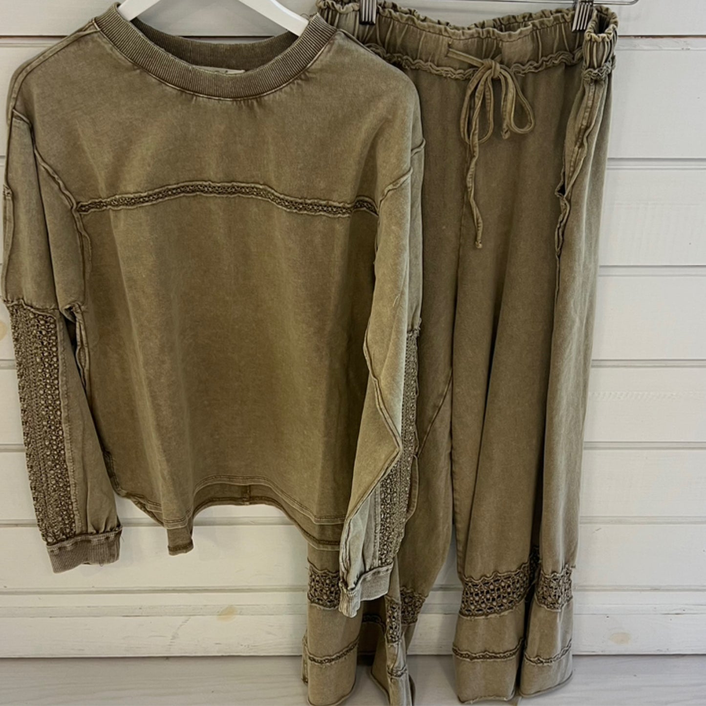 Easel Rochelle Pants