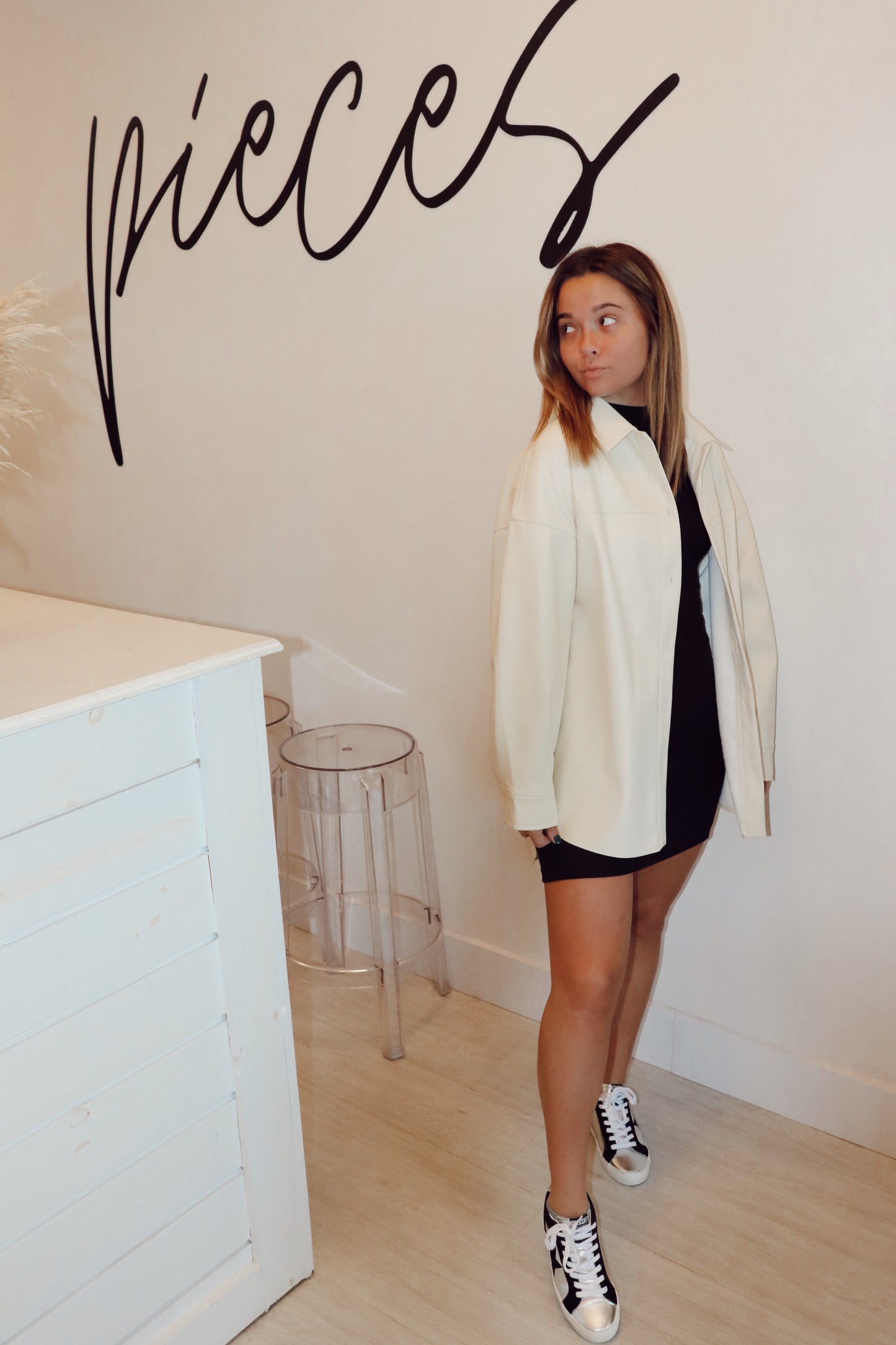 JUST MY TYPE JACKET - BEIGE
