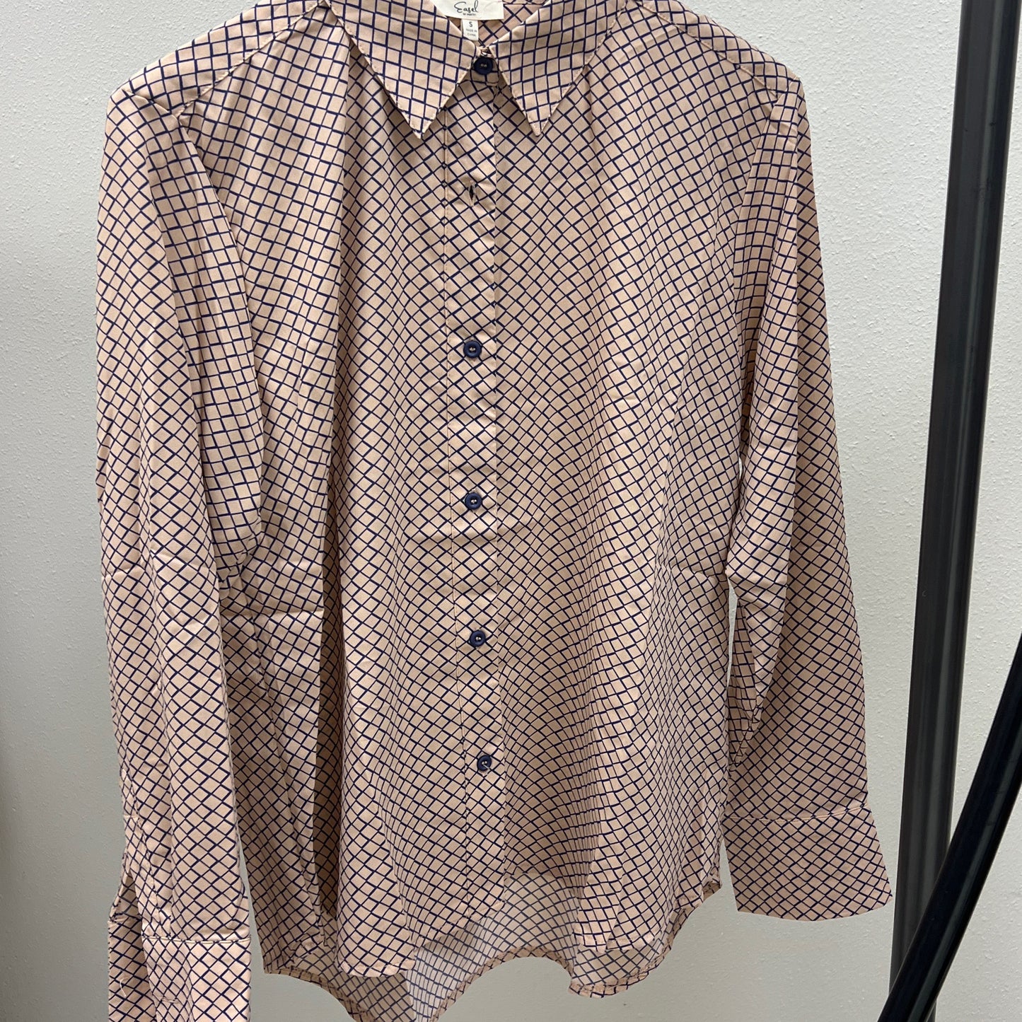 Easel honeycomb print blouse