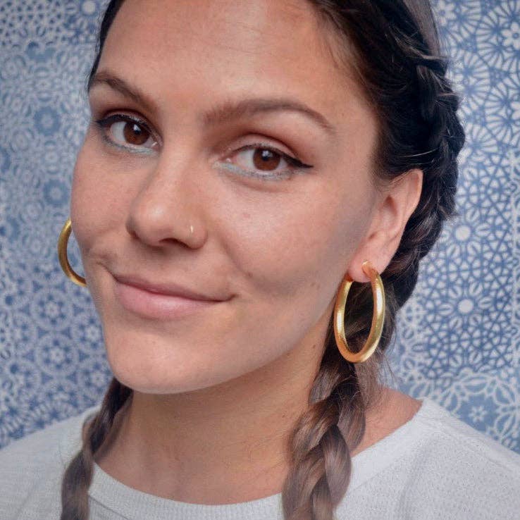 Betty Carre Lucy Hoops