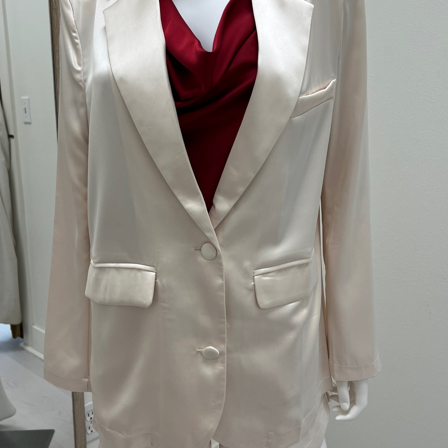 Mimosa champagne short suit