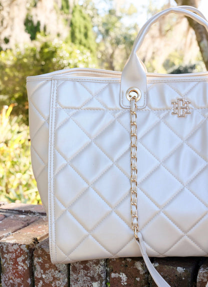 Caroline Hill Melissa Tote Bag PEARL QUILTED LD