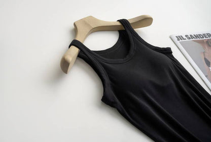Essential Basic Rib Soft tank top w built in bra