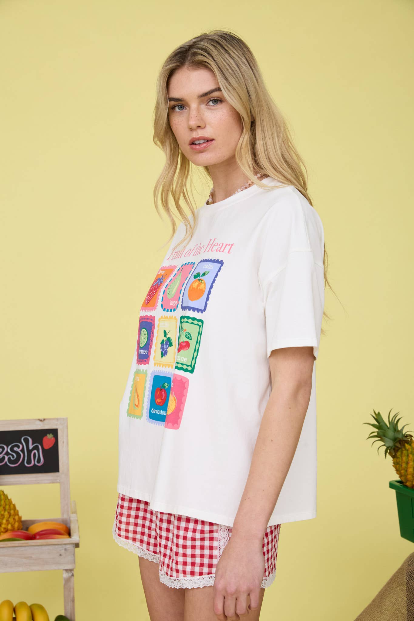 FRUIT OF THE HEART GRAPHIC KNIT T-SHIRT