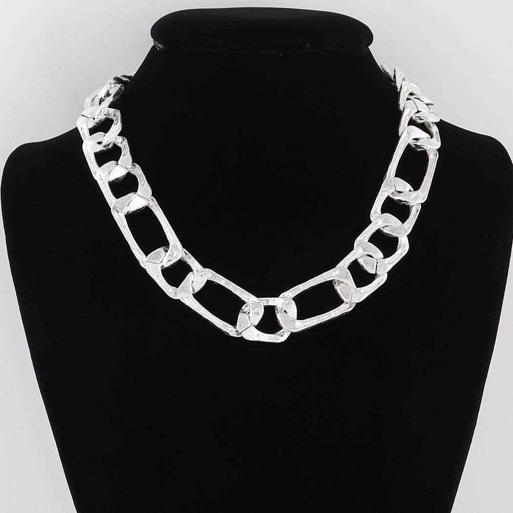 bulky chain necklace