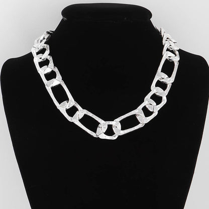 bulky chain necklace