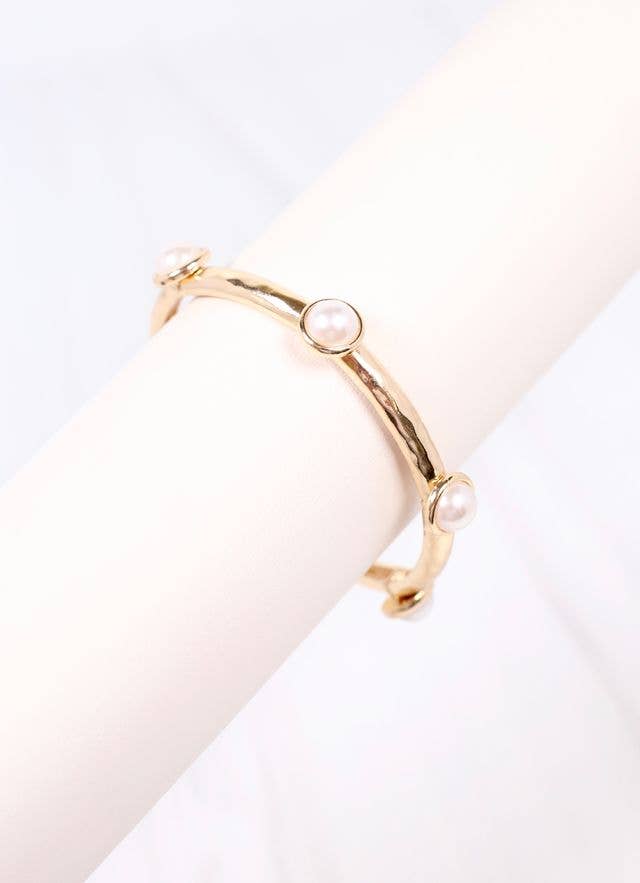 Caroline Hill Mona Pearl Stretch Bracelet GOLD