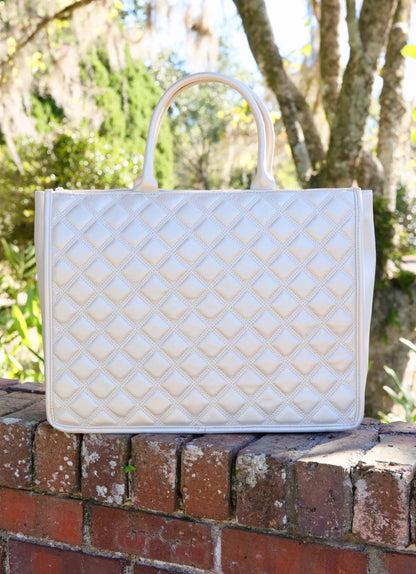 Caroline Hill Niall Tote PEARL QUILTED DQ