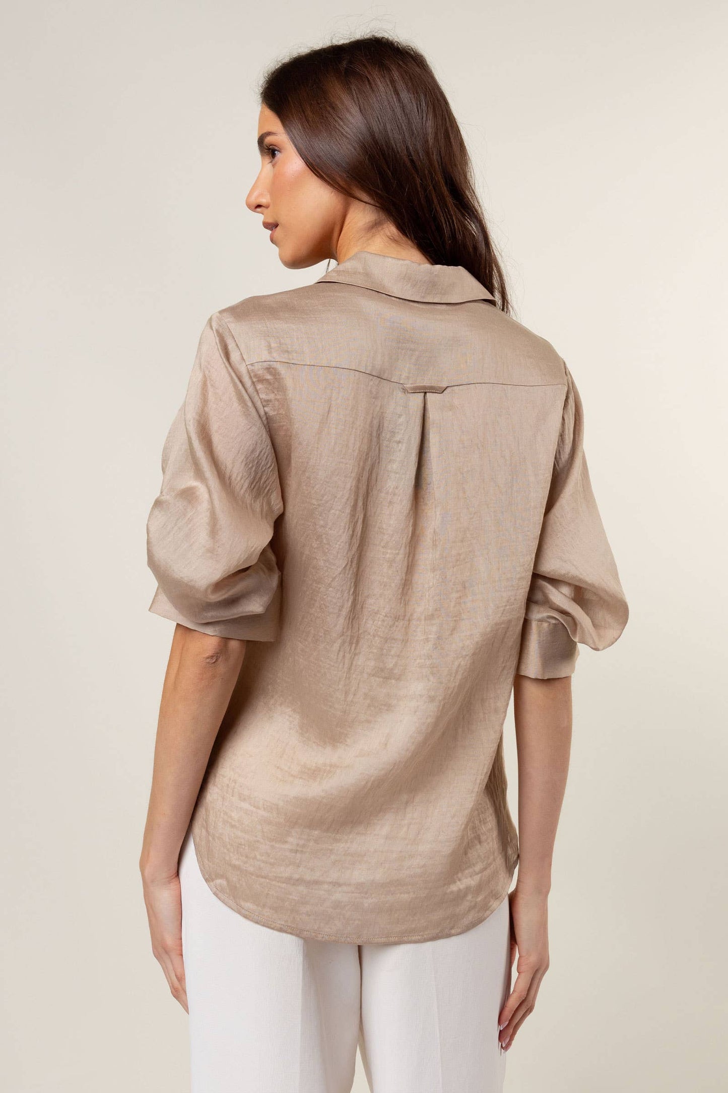 Pepper Pleated Short Sleeve Button-up Blouse