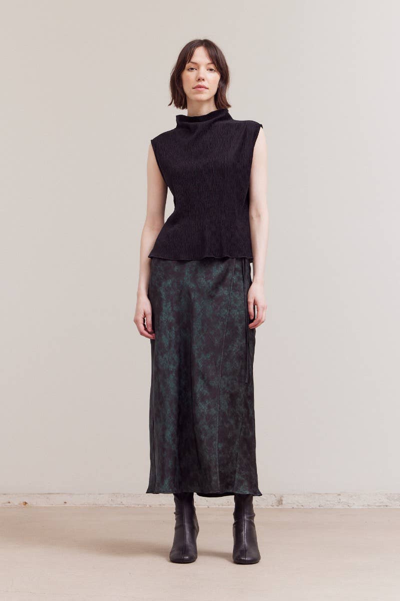 Crinkled Velvet Mock Neck Top
