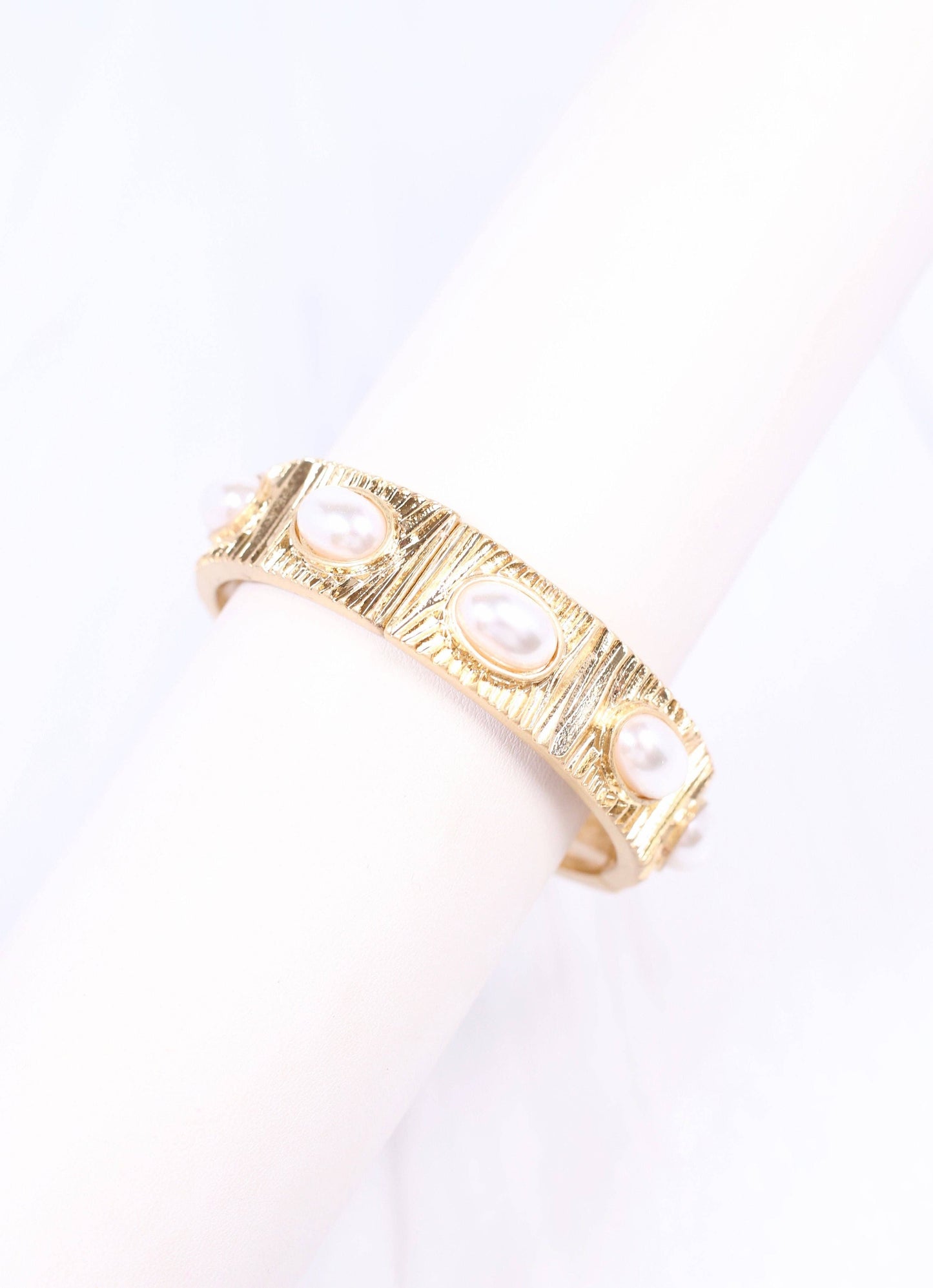 Caroline Hill Pascal Pearl Stretch Bracelet GOLD