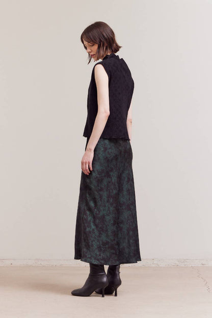 Crinkled Velvet Mock Neck Top