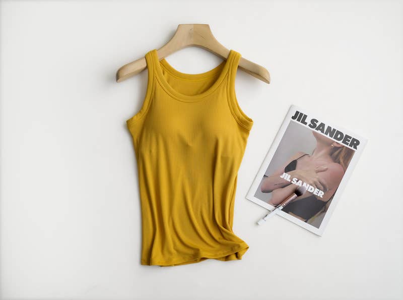 Essential Basic Rib Soft tank top w built in bra