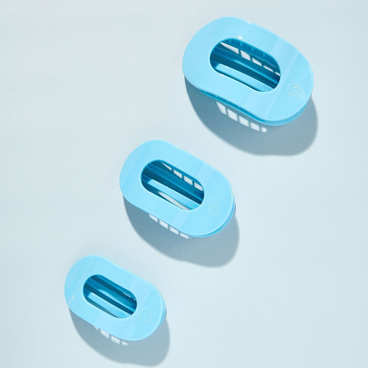Flat Round Hair Clip | Medium | Summer Sky