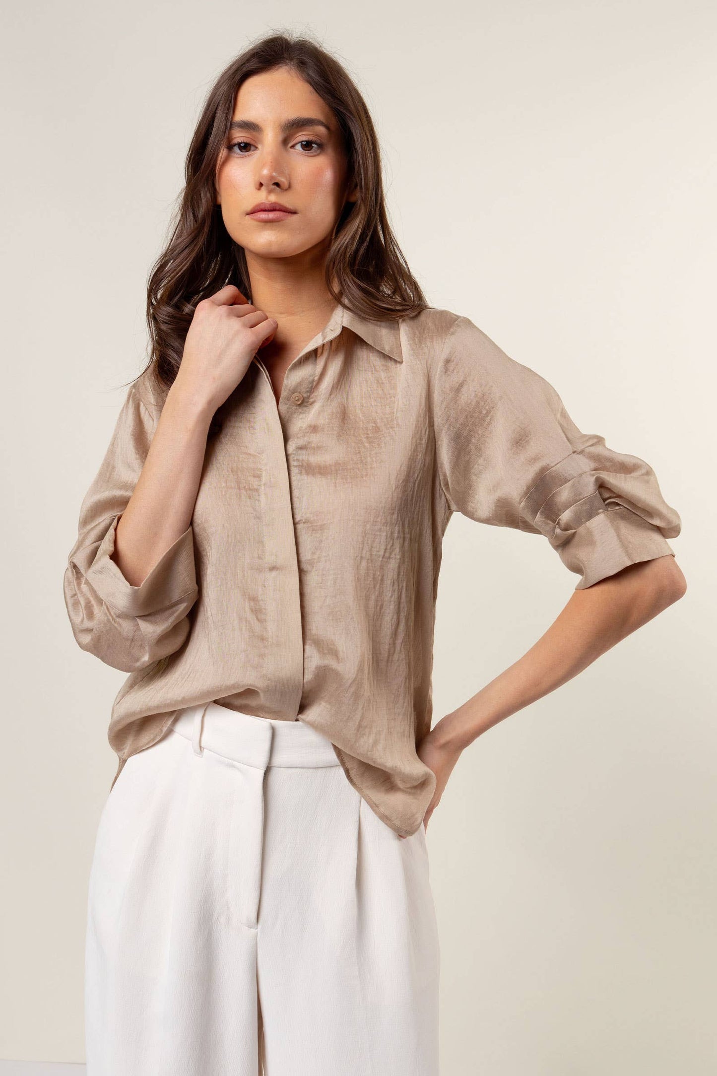 Pepper Pleated Short Sleeve Button-up Blouse
