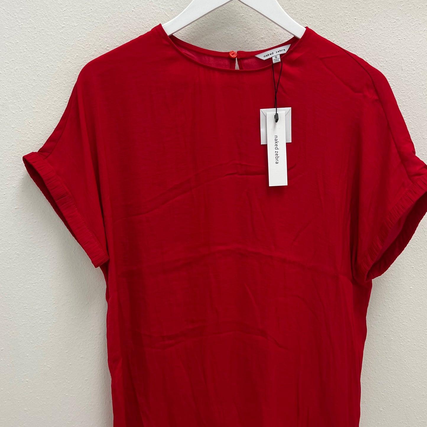 Naked zebra plisse sleeve top red