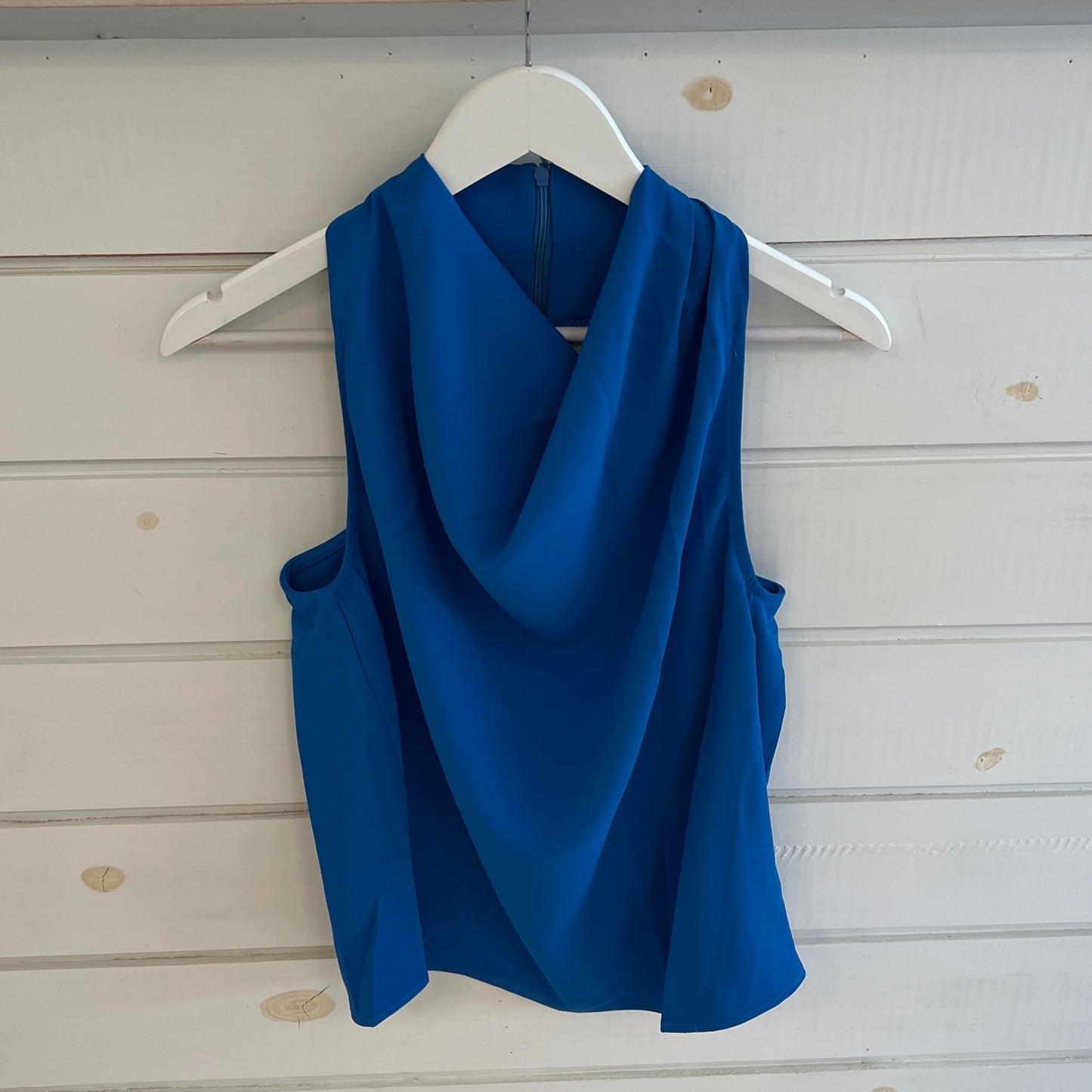 Glam royal sleeveless top