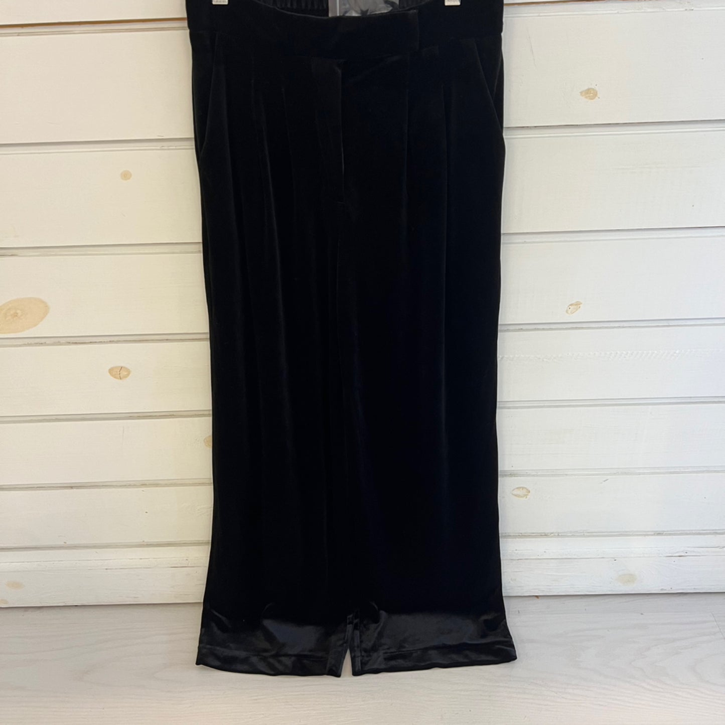 New In Velvet Pants