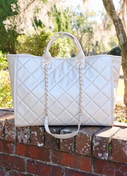 Caroline Hill Melissa Tote Bag PEARL QUILTED LD
