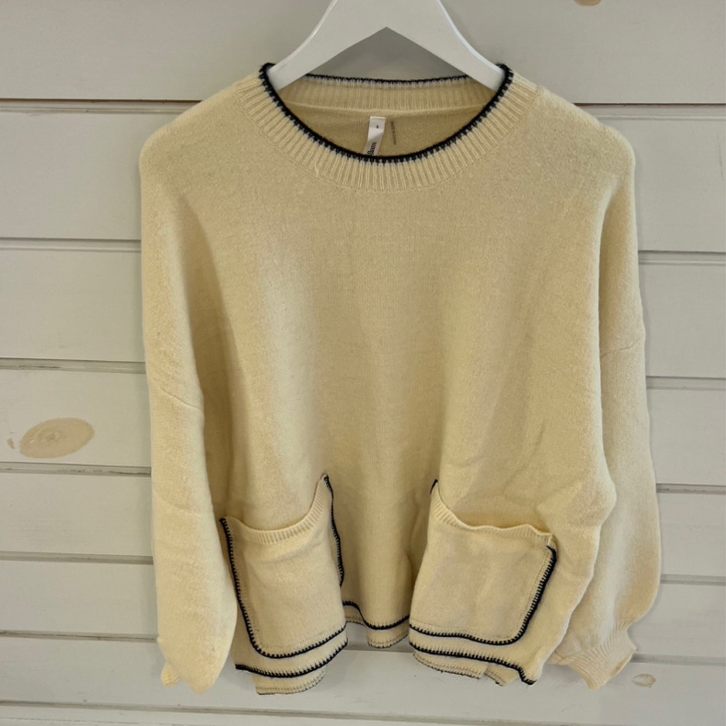 Glam Caren sweater