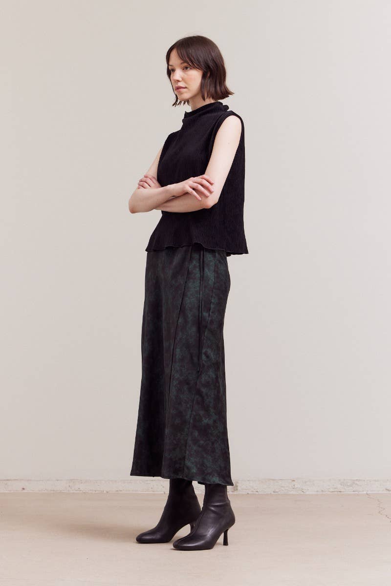 Crinkled Velvet Mock Neck Top