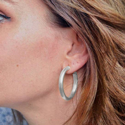 Betty Carre Ariela Hoops