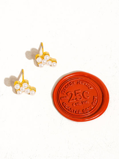 Telo 18K Non-Tarnish Pearl Cross Stud