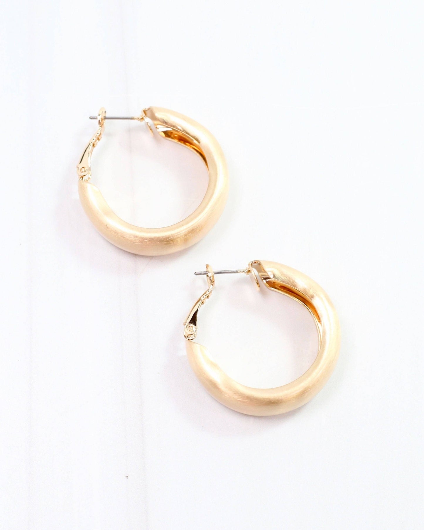 Caroline Hill Carole Hoop Earring Matte Gold