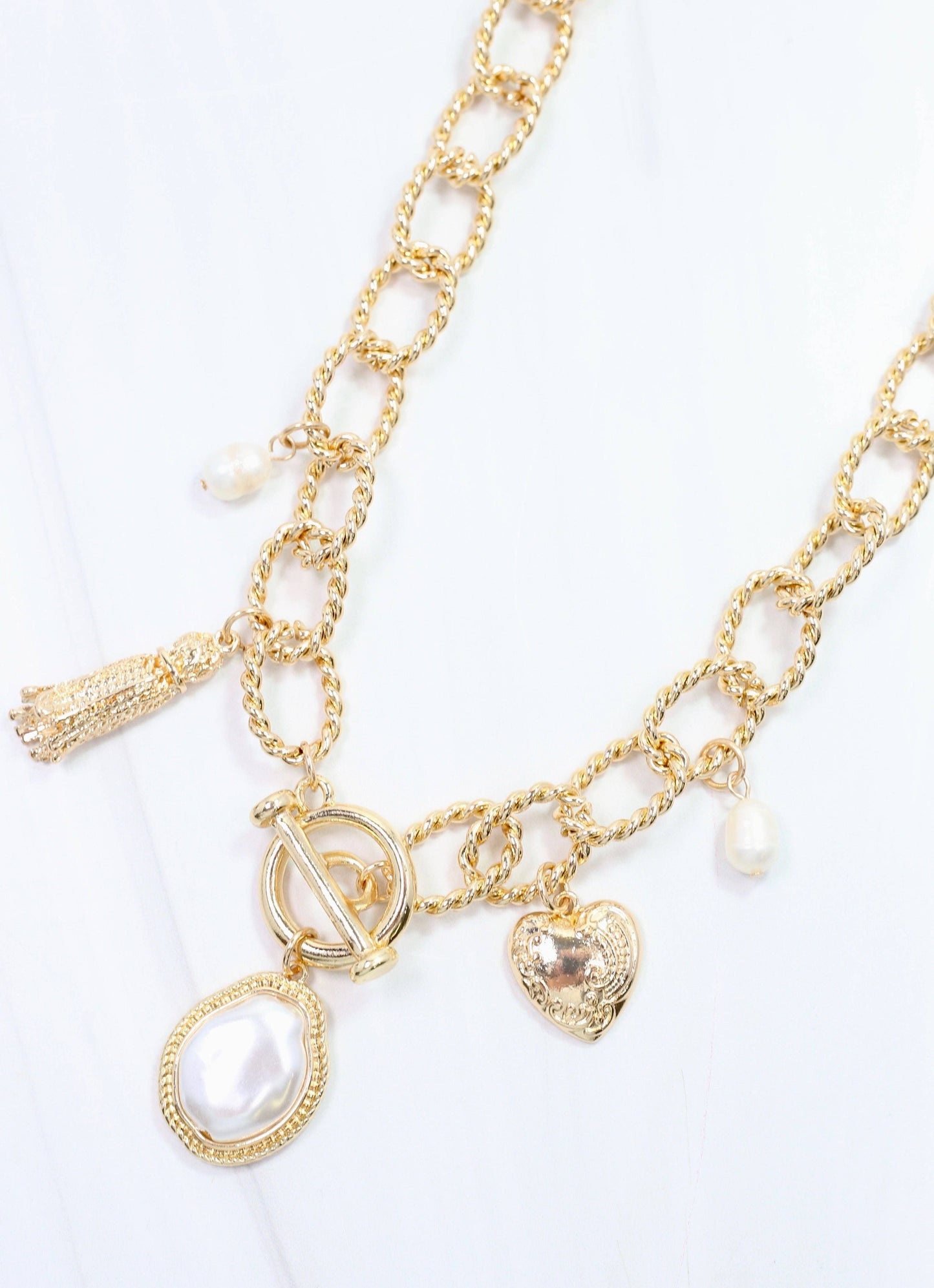 Caroline Hill Nicky Charm Necklace Gold