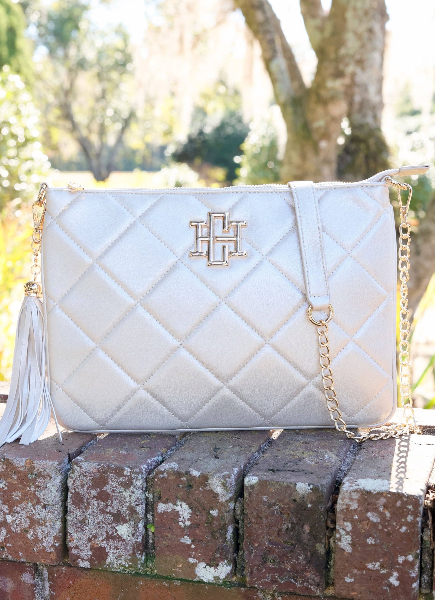 Caroline Hill Madelyn Clutch/Crossbody PEARL QUILTED LD