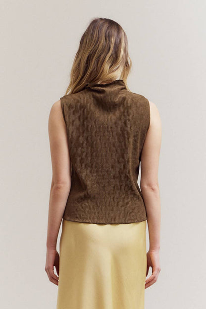 Crinkled Velvet Mock Neck Top