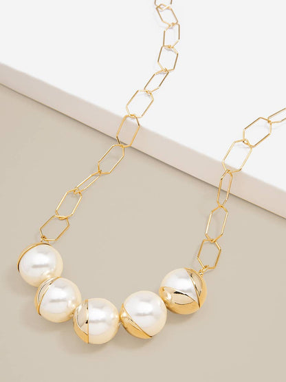 Zenzii Pearls On A Platter Necklace