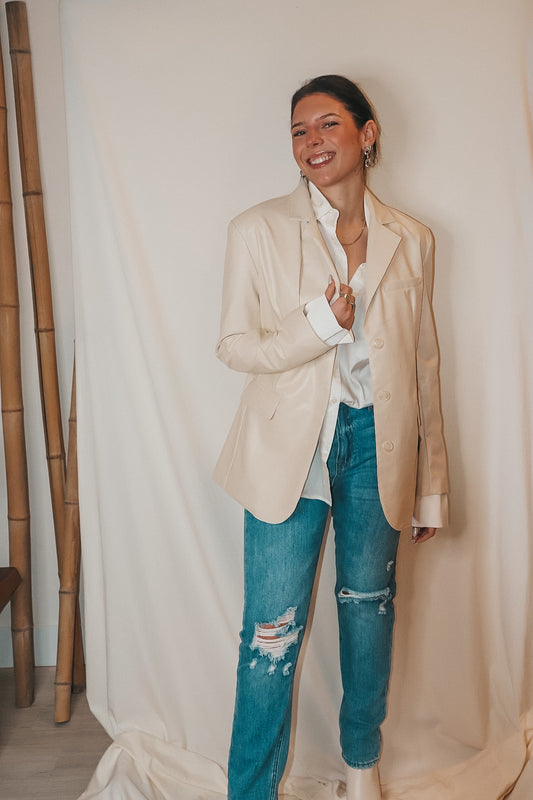 NOT YOUR BOYFRIEND’S BLAZER